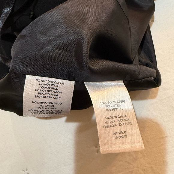 Evan-Picone Y2K Sleeveless Black Dress with Bead Accent Size 12P - Picture 9 of 9